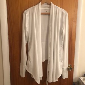 White Colosseum Athleisure Cardigan w/ Pockets